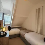 Grove House Holiday home