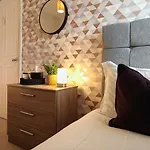 Grove House Holiday home *