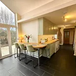 Grove House Holiday home *
