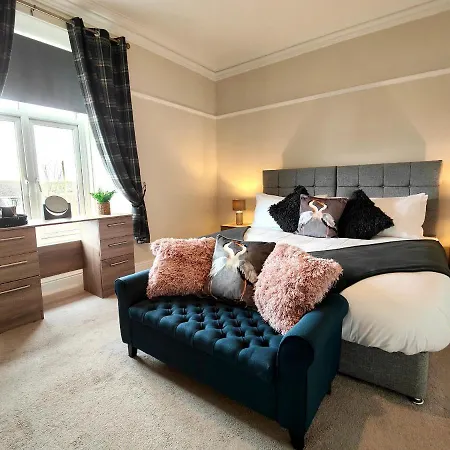 Holiday home Grove House *